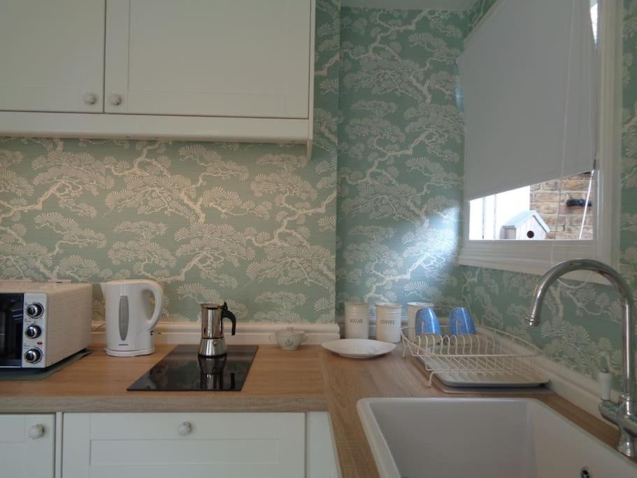 Charming English Style Studio Flat ロンドン エクステリア 写真